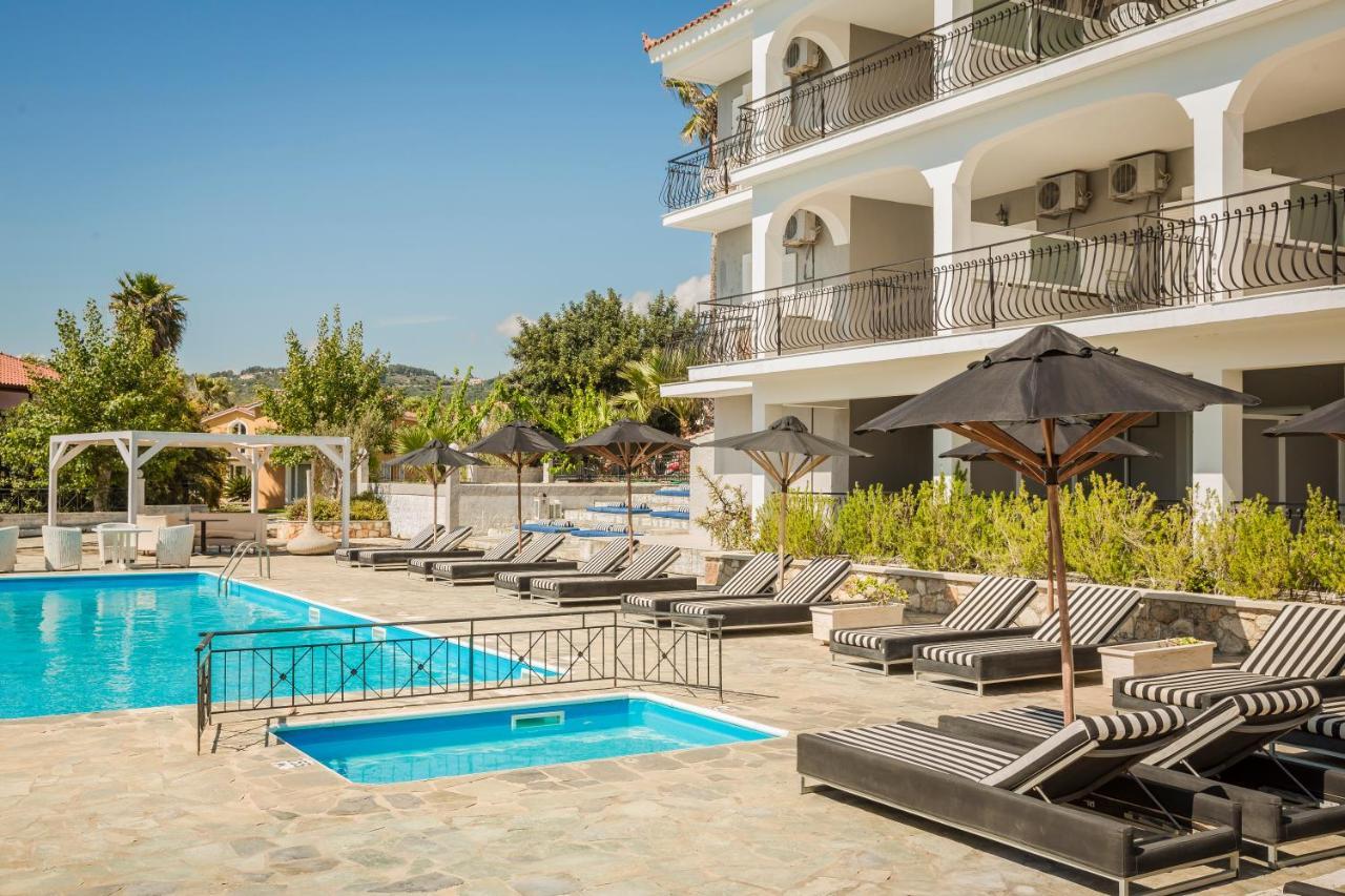 Blue Horizon Hotel Svoronata Exterior photo